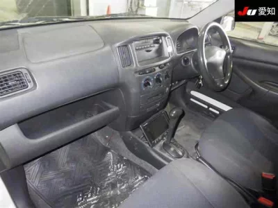 Toyota PROBOX  с аукциона в Японии