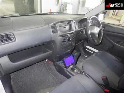 Toyota PROBOX  с аукциона в Японии