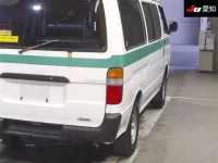 Toyota HIACE VAN лот № 20079 оценка 3.5  с аукциона в Японии 7