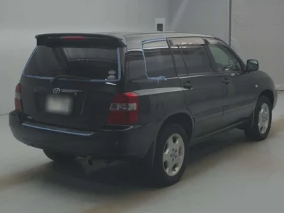 Toyota KLUGER  с аукциона в Японии