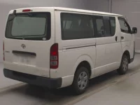 Toyota HIACE VAN лот № 85020 оценка RA  с аукциона в Японии 1