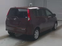 Toyota PASSO SETTE лот № 24098 оценка 3  с аукциона в Японии 1