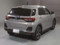 Toyota RAIZE лот № 2177 оценка 5  с аукциона в Японии 1