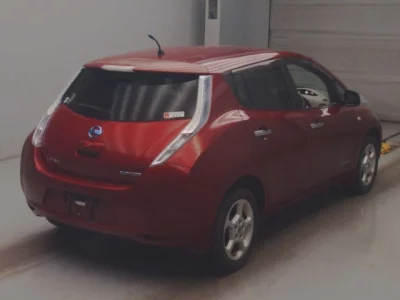 Nissan LEAF  с аукциона в Японии