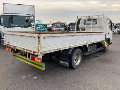 Hino DUTRO  с аукциона в Японии