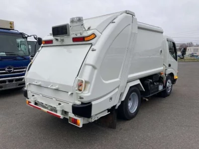 Hino DUTRO  с аукциона в Японии