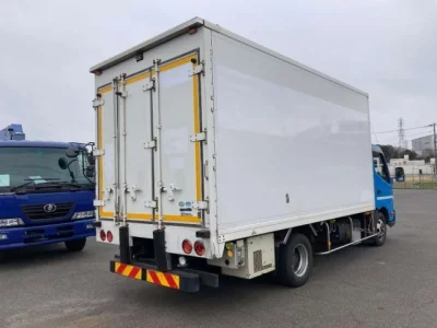 Hino DUTRO  с аукциона в Японии