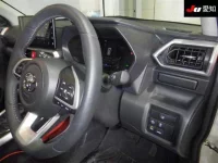 Toyota RAIZE лот № 5116 оценка 5  с аукциона в Японии 4