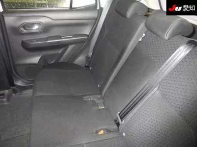 Toyota RAIZE  с аукциона в Японии