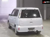 Nissan CUBE лот № 198 оценка 3  с аукциона в Японии 1