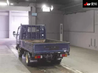 Mazda TITAN  с аукциона в Японии