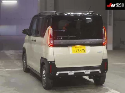 Mitsubishi DELICA MINI
