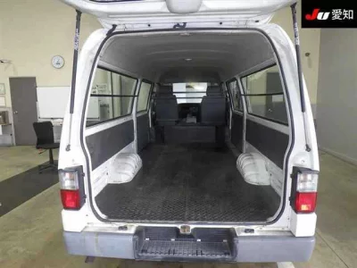 Mazda BONGO BRAWNY VAN