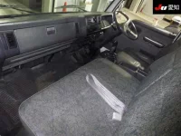 Mazda TITAN лот № 8055 оценка 3  с аукциона в Японии 2