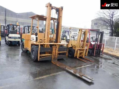 KOMATSU FORKLIFT