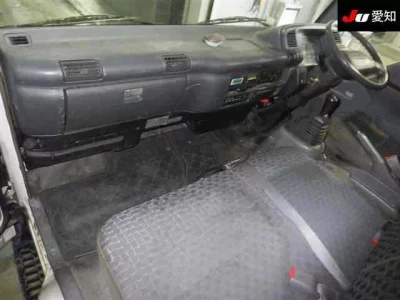 Mazda TITAN  с аукциона в Японии