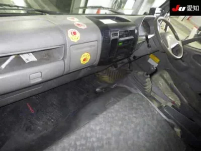 Hino DUTRO  с аукциона в Японии