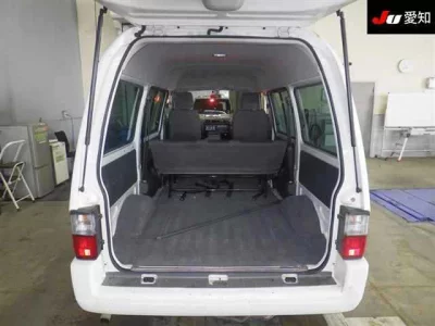 Mazda BONGO VAN  с аукциона в Японии