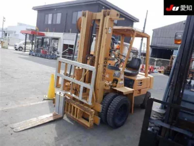 KOMATSU FORKLIFT