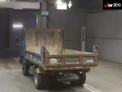 Mazda TITAN  с аукциона в Японии