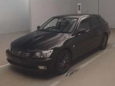 Toyota ALTEZZA WAGON