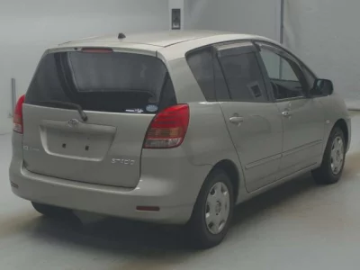 Toyota COROLLA SPACIO