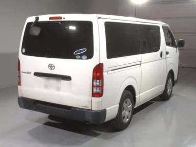 Toyota REGIUS ACE VAN