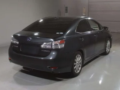 Lexus HS