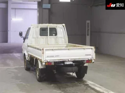 Mazda BONGO  с аукциона в Японии