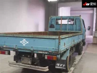 Toyota DYNA лот № 8068 оценка 3.5  с аукциона в Японии 7