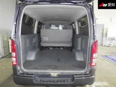 Toyota REGIUS ACE VAN