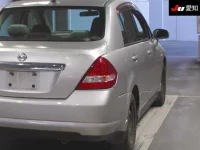 Nissan TIIDA LATIO лот № 30831 оценка 3.5  с аукциона в Японии 7