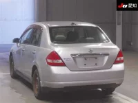 Nissan TIIDA LATIO лот № 30831 оценка 3.5  с аукциона в Японии 1