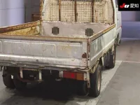 Nissan ATLAS лот № 20173 оценка R  с аукциона в Японии 7