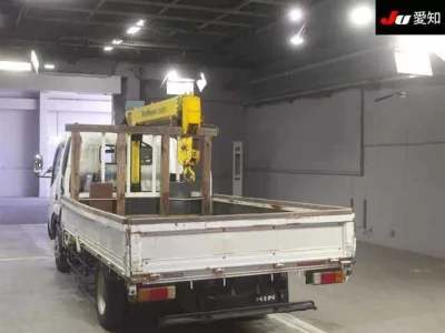 Hino DUTRO  с аукциона в Японии