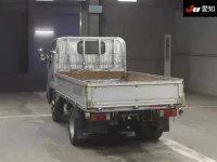 Hino DUTRO лот № 7143 оценка 3  с аукциона в Японии 1