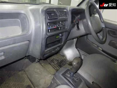 Suzuki CARRY TRUCK  с аукциона в Японии