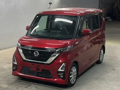 Nissan ROOX  с аукциона в Японии
