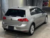 Volkswagen GOLF лот № 3009 оценка 4  с аукциона в Японии 4