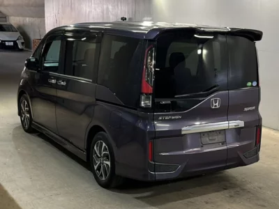 Honda STEP WAGON