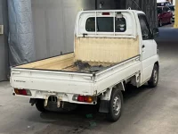 Mitsubishi MINICAB TRUCK лот № 2044 оценка 3.5  с аукциона в Японии 4