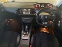 Peugeot 308 лот № 5 оценка 3  с аукциона в Японии 2