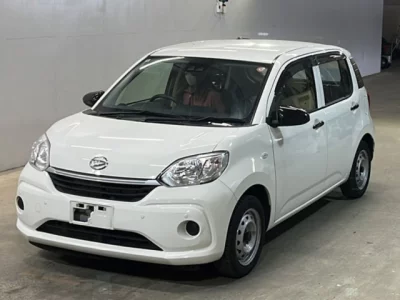 Daihatsu Boon  с аукциона в Японии