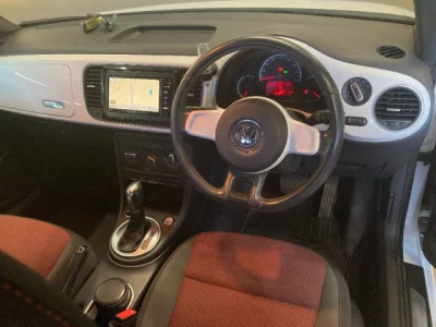 Volkswagen THE BEETLE