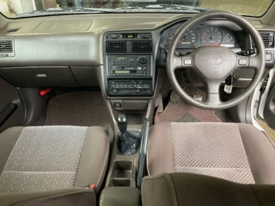 Toyota CARINA  с аукциона в Японии