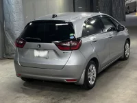 Honda FIT лот № 840 оценка 3.5  с аукциона в Японии 4