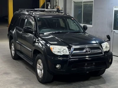 Toyota HILUX SURF  с аукциона в Японии