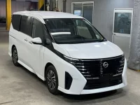 Nissan SERENA лот № 50 оценка 4  с аукциона в Японии 3