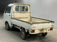 Daihatsu HIJET TRUCK лот № 2161 оценка 2  с аукциона в Японии 1
