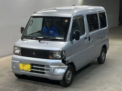 Mitsubishi MINICAB VAN